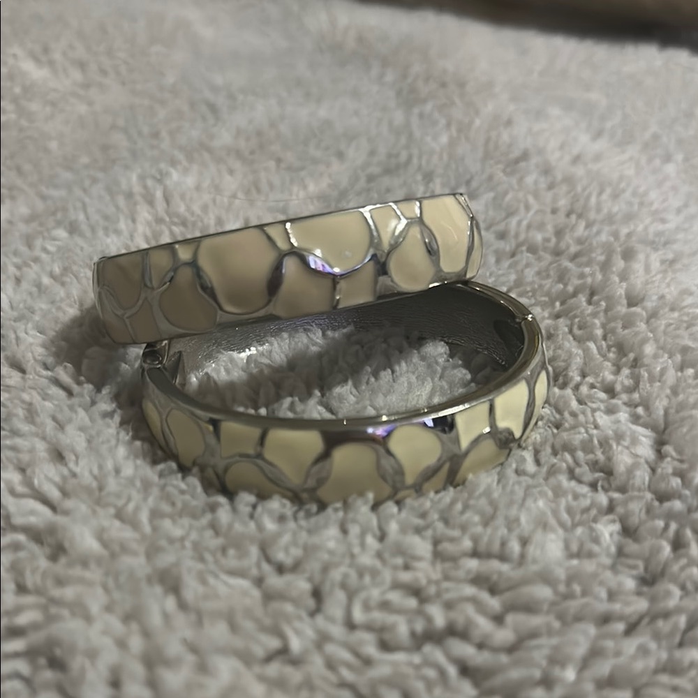 Cream and Silver Heart Bangles